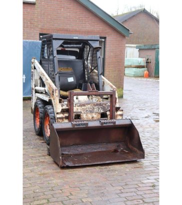 Skid steer loader Bobcat 543 Diesel 543 2 Wheel Loaders image 7