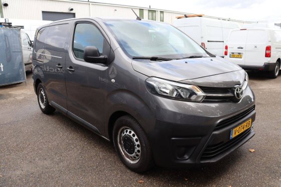 Toyota Proace Diesel 95hp Van 2018 Proace 2018 2 Closed vans image 7