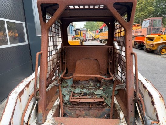 Skid steer loader Bobcat S150 Diesel 34.3kW 2004 S150 2004 2 Wheel Loaders image 7