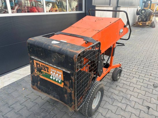 Wood Chipper Eliet Prof 2000 Petrol 18hp 2012 Eliet Prof 2000 2012 2 image 7