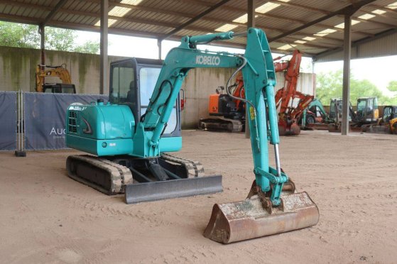 Kobelco SK60-8 Crawler Excavator Diesel 53kW 2015 SK60-8 2015 2 Crawler Excavators image 7