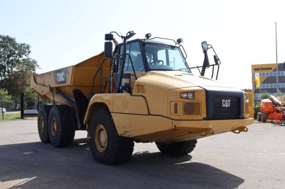 Articulated dump truck Caterpillar 730C2 Diesel 276kW 2016 730C2 2016 2 Dump Truck image 7