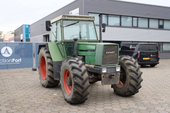 Tractor Fendt Favorit 612 LSA E Diesel 99kW 1984 Fendt Favorit 612 LSA E 1984 2 Tractor Units image 7