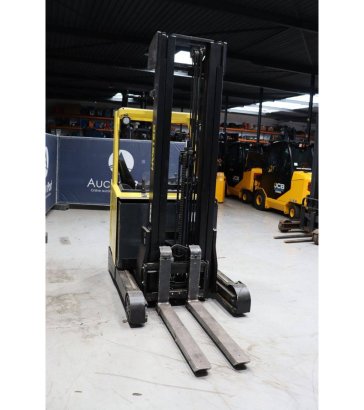 Hyster R2.0 Electric Reach Truck 2000kg 6.6m 2021 R2.0 2021 2 image 7