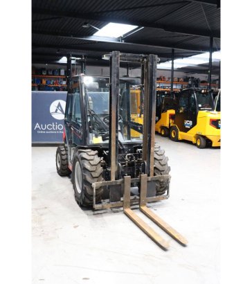 Rough-terrain forklift Manitou MC18-4 Diesel 28kW 1800kg 3.3m 2021 MC18-4 2021 2 Rough Terrain Forklift image 7