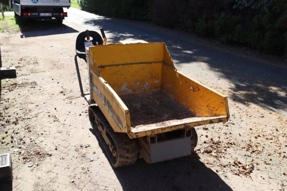 Yamaguchi WB700 Mini Dumper Petrol 4.5kW 2012 Yamaguchi WB700 2012 2 Mini dumpers image 7