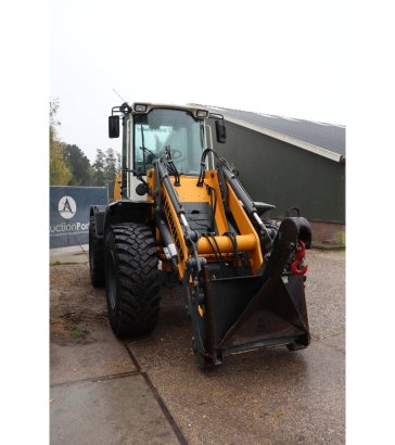 Liebherr L514 Stereo Diesel Wheel Loader 76kW 2016 L514 Stereo 2016 2 Wheel Loaders image 7