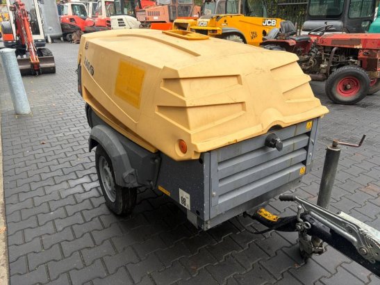 Compressor Atlas Copco XAS47 Diesel 21.6kW 2013 XAS47 2013 2 Compressors image 7