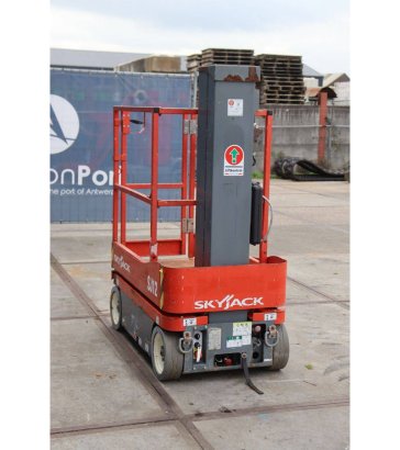 Skyjack SJ12 Electric Mast Lift 227kg 5.6m 2013 Skyjack SJ12 2013 2 image 7
