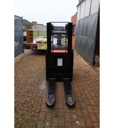 Toyota SPE200DN Electric Stacker 2000kg 2.1m 2020 SPE200DN 2020 2 image 22
