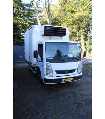 Refrigerated truck Renault Maxity Diesel 131hp 2008 Maxity 2008 2 Refrigerated vans image 22