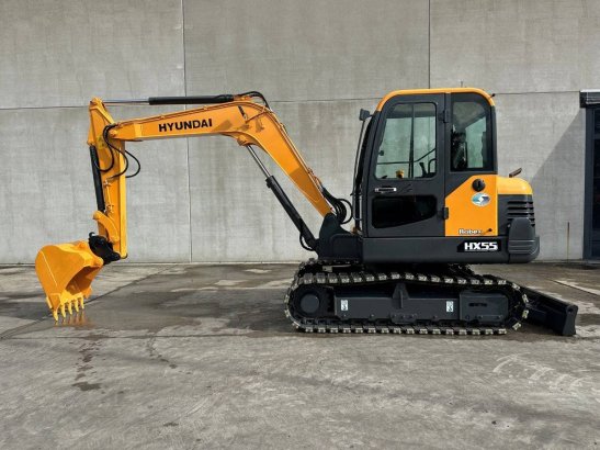 Midi excavator Hyundai HX55 Diesel 2019 HX55 2019 2 Crawler Excavators image 7