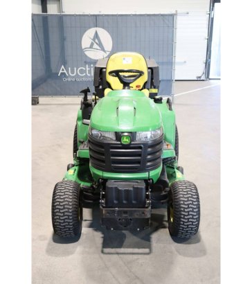 John Deere X950R Diesel Ride-on Mower 2014 John Deere X950R 2014 2 image 8