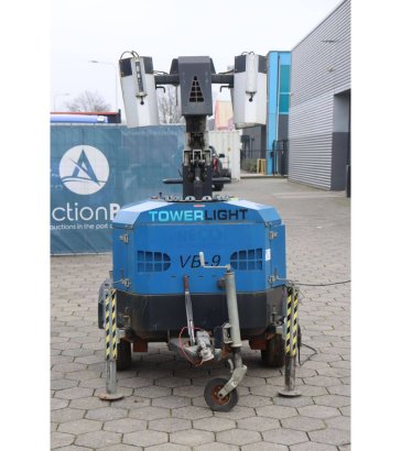Lichtmast Towerlight VB-9 Benzine 1.6kW 8.5m 2012 Towerlight VB-9 2012 2 image 8