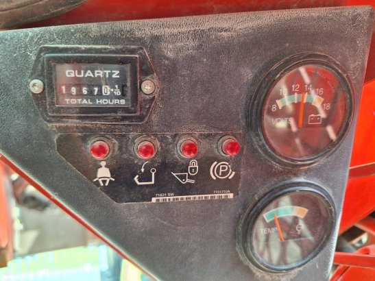 Skid steer loader Bobcat S70 Diesel 2013 S70 2013 2 Wheel Loaders image 8