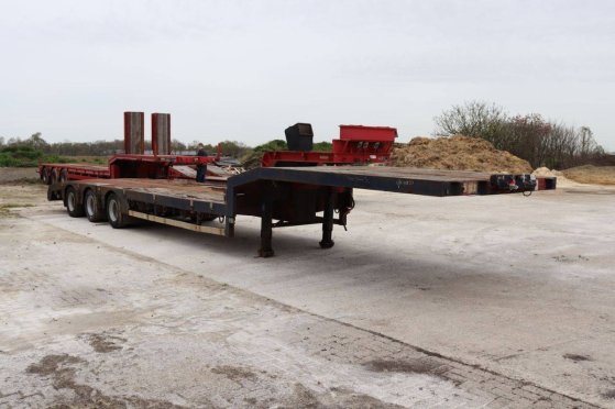 Semi-Low Loader Nooteboom OSD-48-03 2005 Nooteboom OSD-48-03 2005 2 Lowloader semi-trailers image 8