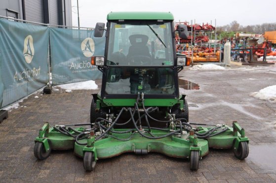 John Deere 1505 Diesel Ride-on Mower 2008 John Deere 1505 2008 2 image 8