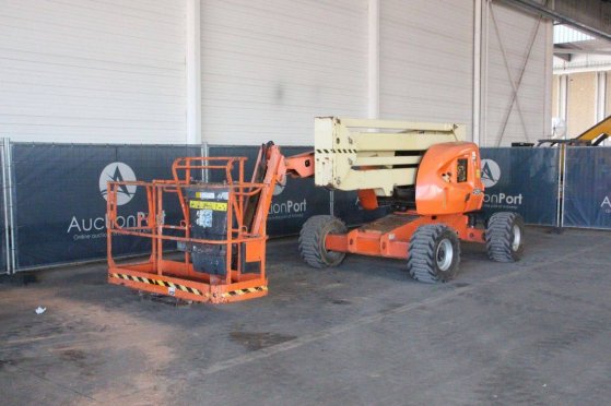 Articulated boom lift JLG 450AJ Diesel 15.7m 2015 450AJ 2015 2 image 8
