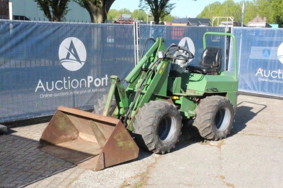 Articulated loader Striegel 190DYA Diesel 23.2kW 2005 Striegel 190DYA 2005 2 Wheel Loaders image 8