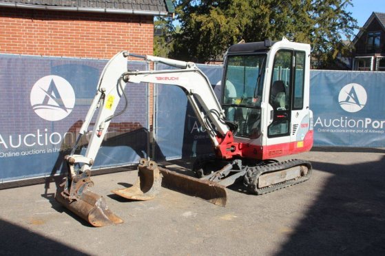 Mini excavator Takeuchi TB219 Diesel 12kW 2014 TB219 2014 2 image 8