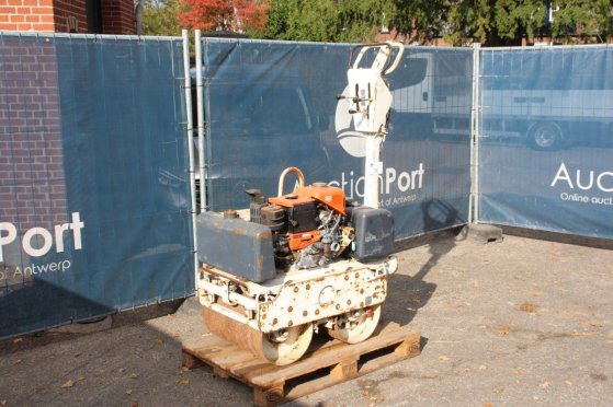 Compactor Bobcat BT600 Diesel 3.7kW 2003 BT600 2003 2 image 8