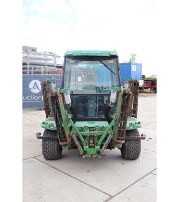 John Deere 1905 Diesel Tractor 2009 with Mowers John Deere 1905 2009 2 image 8
