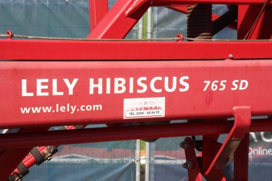 Lely Hibiscus 765 SD 2010 towed rake with side discharge Lely Hibiscus 765 SD 2010 2 image 8