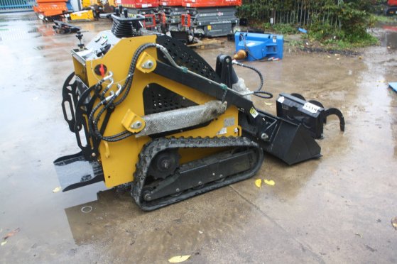 Skid steer loader LH LRT360 Petrol 8.7kW 2025 LH LRT360 2025 2 image 8