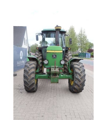 Tractor John Deere 3350A Diesel 1986 John Deere 3350A 1986 2 image 8