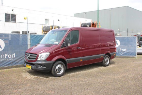 Mercedes-Benz Sprinter 210 CDI Diesel 95hp Van 2016 Sprinter 210 CDI 2016 2 Closed vans image 8