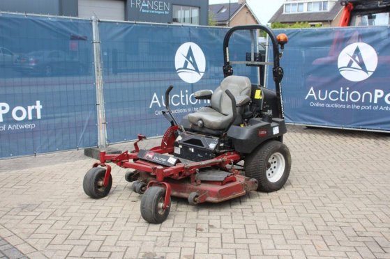 Rotary mower Toro Zeroturn 7000 Diesel 2014 Toro Zeroturn 7000 2014 2 image 8
