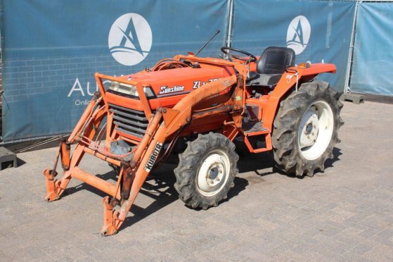 Kubota ZL1-255 Mini Tractor Diesel 24 hp with front loader ZL1-255 2 image 8
