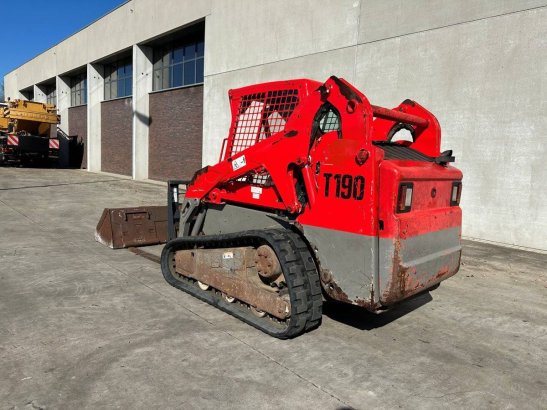 Tracked skid steer loader Bobcat T190 Diesel 2004 T190 2004 2 image 8