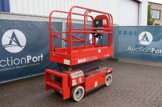 Manitou 78 XE Electric Scissor Lift 7.75m 2003 78 XE 2003 2 Scissor Lifts image 8