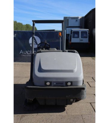 Nilfisk SR 1601 Electric Sweeper Nilfisk SR 1601 2 image 8