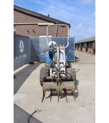 Articulated loader AgriOne A700 Diesel 22.8kW 2008 Agrione A700 2008 2 Wheel Loaders image 8