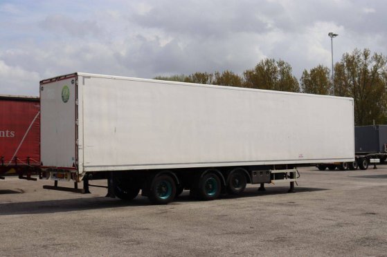 Closed Semi-Trailer Jumbo DO270SE 39500kg 2011 Jumbo DO270SE 2011 2 Box semi-trailers image 8