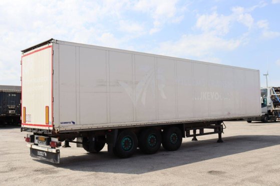 Closed Semi-Trailer Schmitz Cargobull SKO24 2011 Schmitz Cargobull SKO24 2011 2 Box semi-trailers image 8