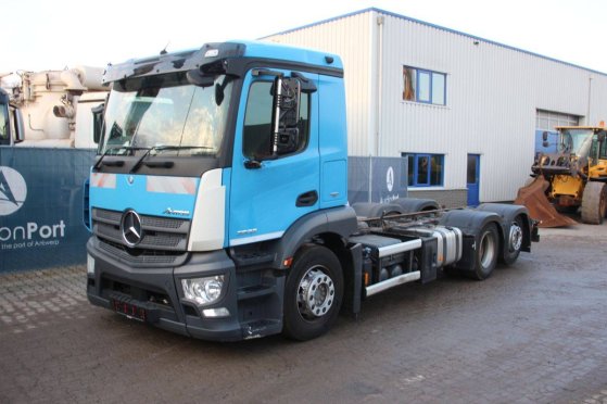 Chassis Cabin Mercedes-Benz Antos 2533 Diesel 2016 Antos 2533 2016 2 image 8