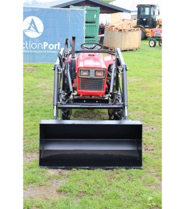 Yanmar YM1602D Diesel Mini Tractor with Front Loader and Fork Head (Margin) YM1602D 2 image 8