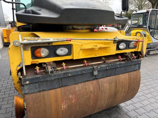 Compactor Bomag BW 174 AP-4i AM Diesel 2017 413 2017 2 image 8