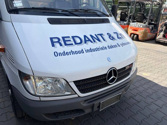 Truck-mounted aerial platform Mercedes 311CDI Diesel 20m 2005 311CDI 2005 2 image 23