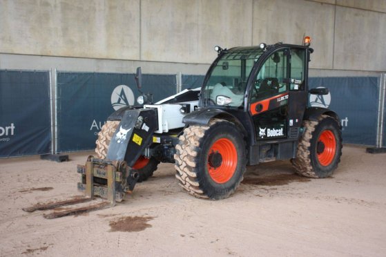 Bobcat TL35.70 Agri Diesel Telehandler 3500kg 7m 2017 TL35.70 Agri 2017 2 image 8