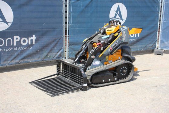 Giant GS950T Diesel Skid Steer Loader 18.2kW 2026 New Giant GS950T 2026 1 image 8
