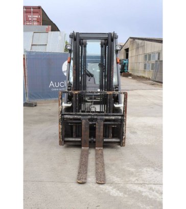 Forklift Unicarriers FHD25T5/YDN-F185 Diesel 2400kg 3.0m 2016 UniCarriers FHD25T5/YDN-F185 2016 2 Forklift image 8
