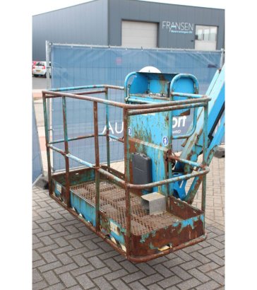 Genie Z45/25j DC Electric Articulated Boom Lift 227kg 16m 2009 Z45/25j 2009 2 image 8