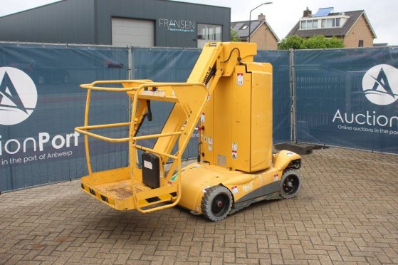Haulotte Star 10 Electric Mast Lift 200kg 10m 2014 Haulotte Star 10 2014 2 image 8