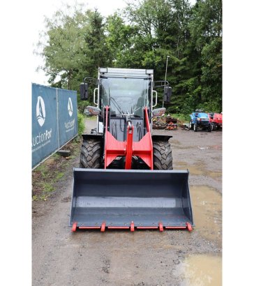 Articulated Loader CM20 Diesel 19kW 2026 New CM20 2026 1 Wheel Loaders image 8