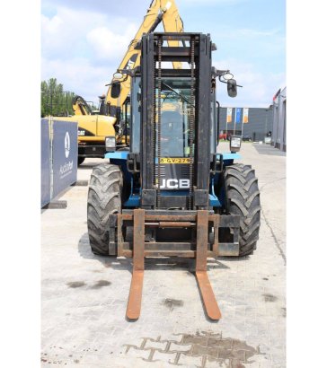 Rough-Terrain Forklift JCB 930 Diesel 3000kg 5.5m 2018 930 2018 2 Rough Terrain Forklift image 8