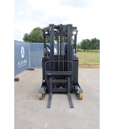 Linde R14-01 Electric Reach Truck 1400kg 8.6m 2015 R14-01 2015 2 image 8